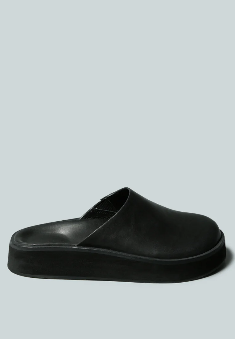 GIVENS Flatform Black Slip-On - Image 2