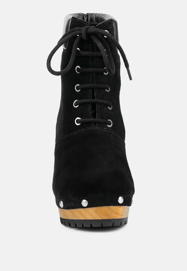 MAAYA Black Handcrafted Collared Suede Boot - Image 3